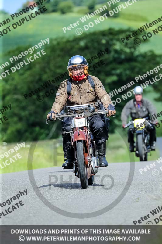 Vintage motorcycle club;eventdigitalimages;no limits trackdays;peter wileman photography;vintage motocycles;vmcc banbury run photographs